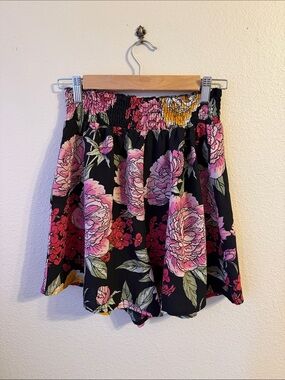 LuLaRoe Shorts with Pink & Yellow Floral Print